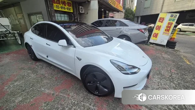 Tesla Model 3 2020 Белый из Кореи, фото 3