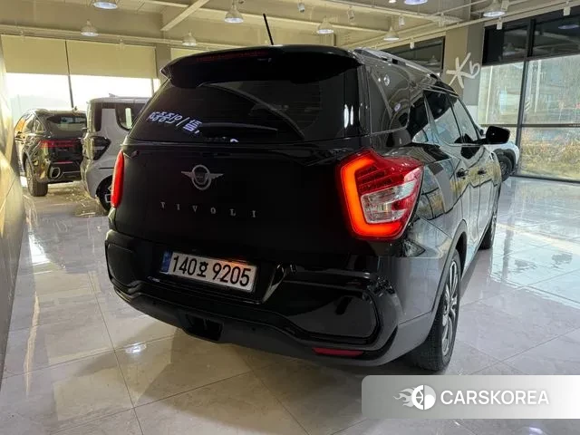 Ssangyong Tivoli Air id 3439041 из Кореи 13