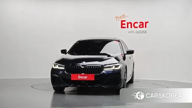 BMW 5 Series (G30) id 3416383 из Кореи 13