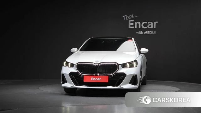 BMW 5 Series (G60) id 4387738 из Кореи 13