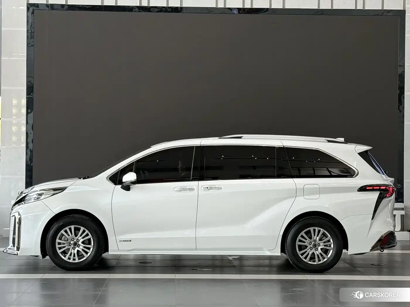 Toyota Sienna id 4548079 из Китая 20