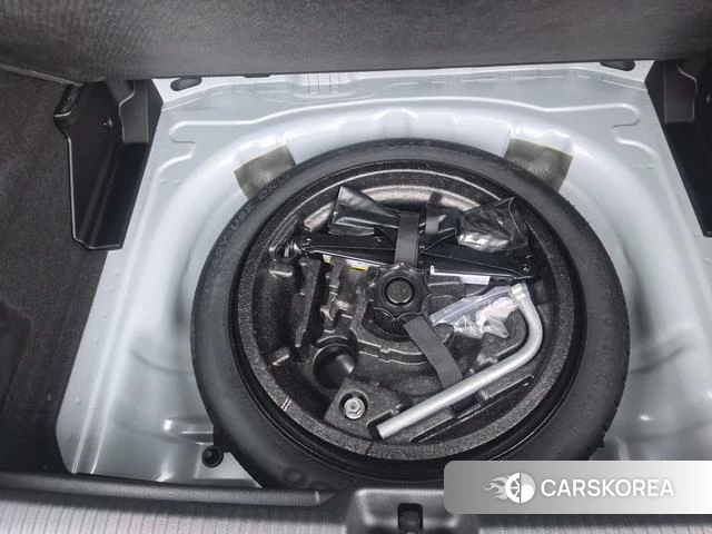 Audi Q2L id 4301656 из Китая 12