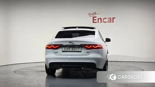 Jaguar XF (X260) id 3391799 из Кореи 13