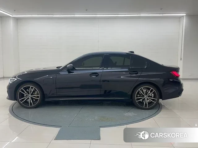 BMW 3 Series (G20) 2021 Черный из Кореи, фото 6