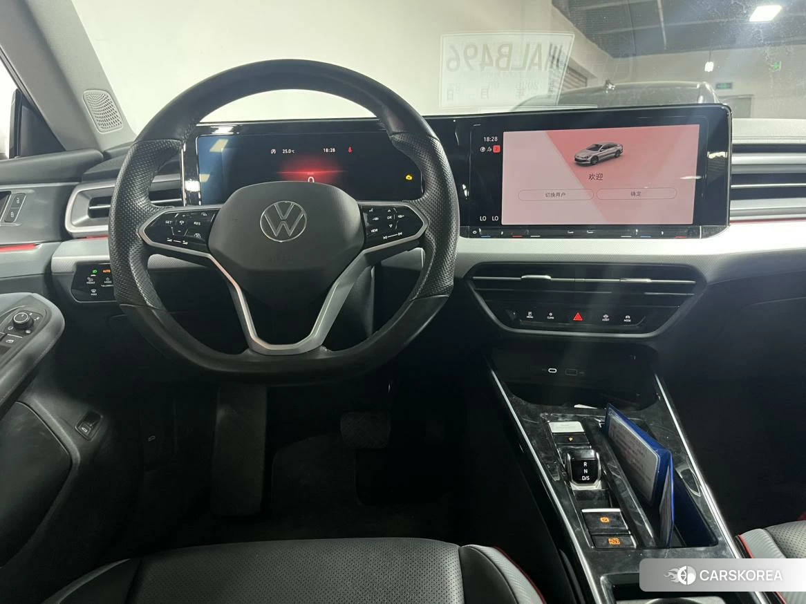 Volkswagen Lingdu 2023 Белый из Китая, фото 3