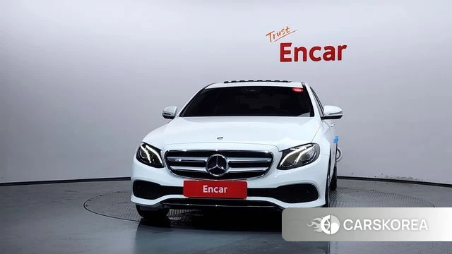 Mercedes-Benz E-Class W213 id 4581772 из Кореи 23