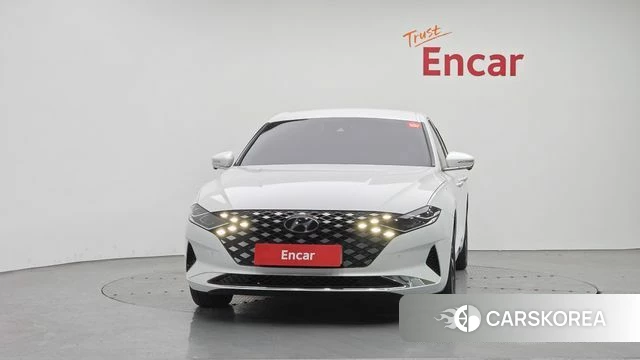 Hyundai The New Grandeur IG Hybrid id 4284215 из Кореи 13