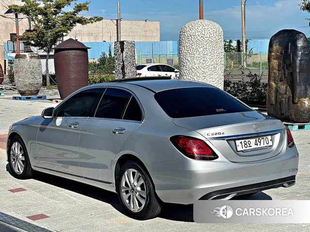 Mercedes-Benz C-Class W205 id 3270149 из Кореи 8