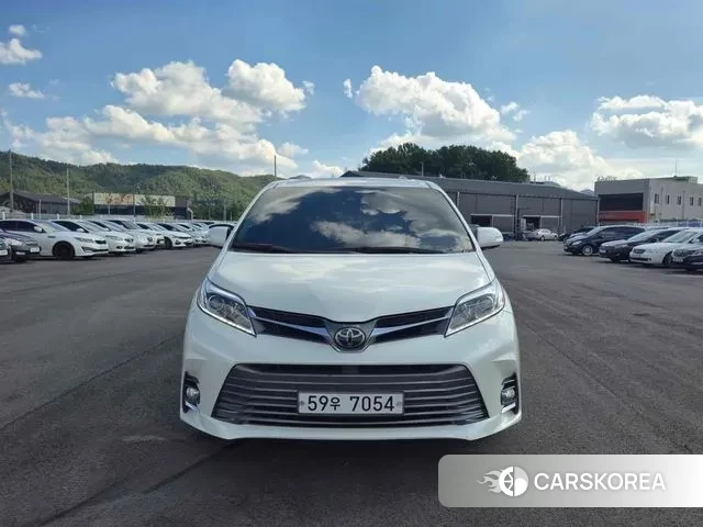 Toyota Sienna id 3018776 из Кореи 13