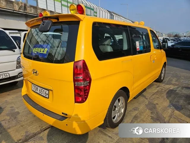 Hyundai The New Grand Starex id 3760476 из Кореи 10