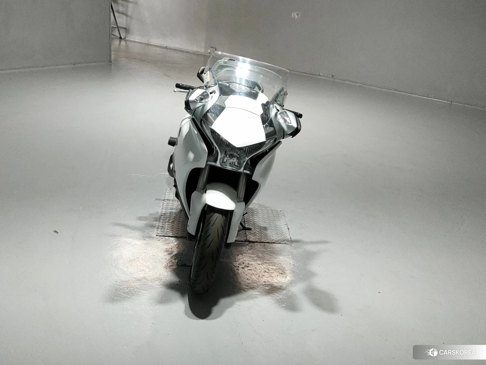 Проданный Honda VFR1200F DCT 2010 из Японии, фото 4