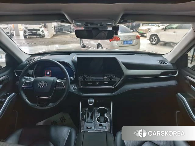 Toyota Highlander 2024 Черный из Китая, фото 6