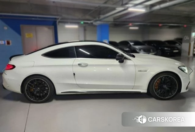 Mercedes-Benz C-Class W205 2018 Белый из Кореи, фото 3