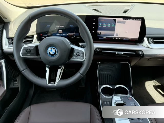 BMW iX1 2025 Белый из Китая, фото 6