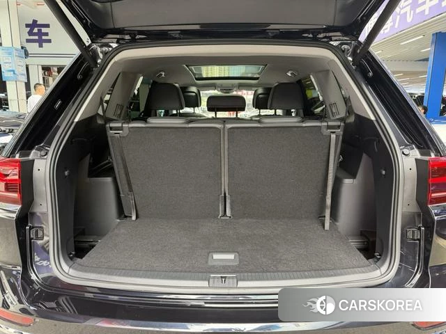 Volkswagen Tourang id 4297908 из Китая 16
