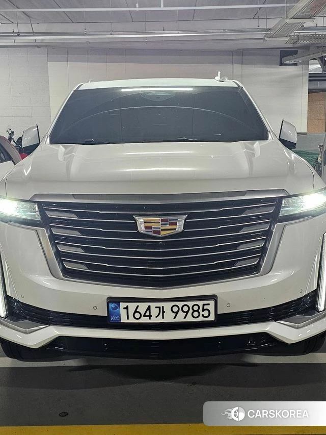 Cadillac Escalade 5th Generation 2022 Белый из Кореи, фото 3
