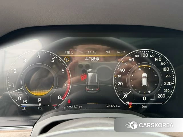 Volkswagen Touareg id 4209686 из Китая 9
