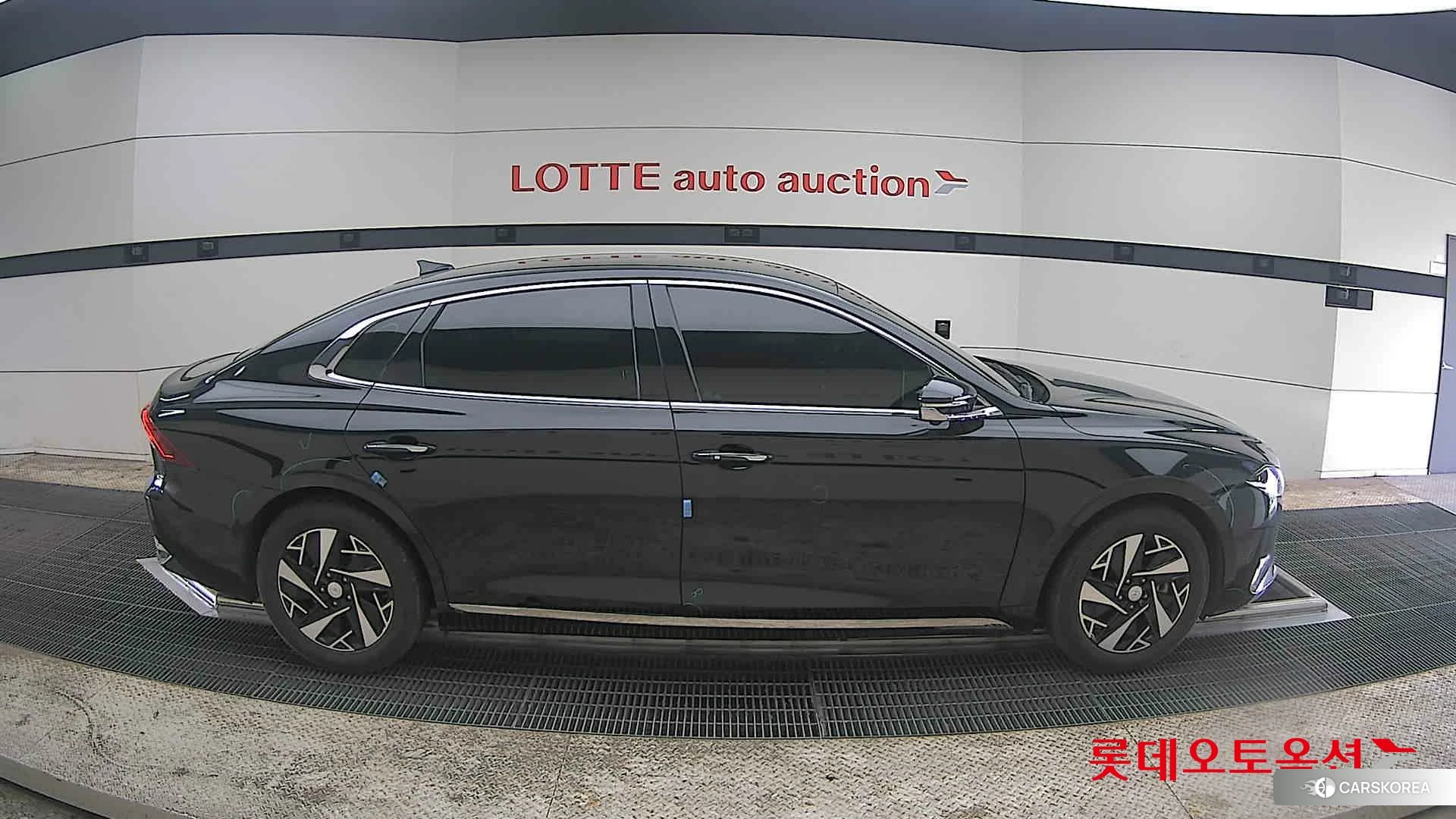 Hyundai Grandeur Hybrid id 3888362 из Кореи 23