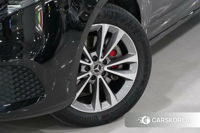 Mercedes-Benz V-class id 4275537 из Китая 14