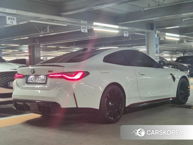 BMW M4 (G82) 2023 Белый из Кореи, фото 4