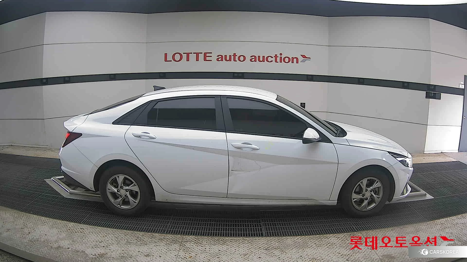 Hyundai Avante id 4289303 из Кореи 23