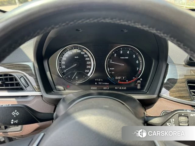 BMW X1 id 3896052 из Китая 9