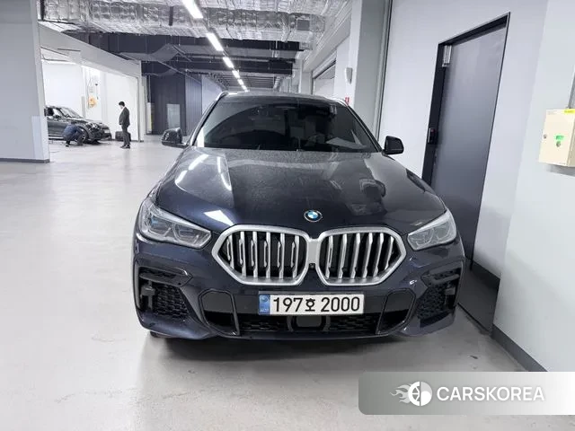 BMW X6 (G06) 2022 Черный из Кореи, фото 3