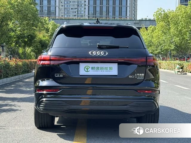 Audi Q5 e-tron id 4314220 из Китая 15