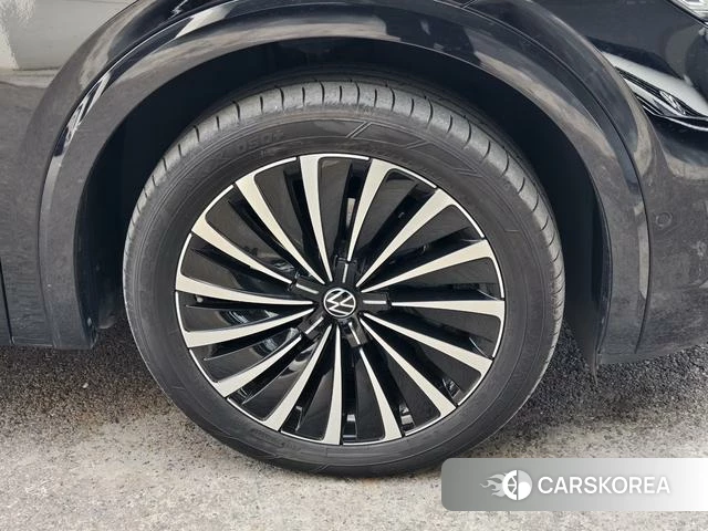 Volkswagen Weiran 2024 Черный из Китая, фото 3