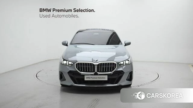BMW 5 Series (G60) id 4602585 из Кореи 13