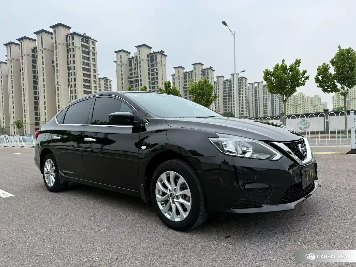 Nissan Sylphy 2024 Черный из Китая, фото 3