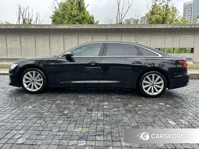 Audi A6L 2024 Черный из Китая, фото 3