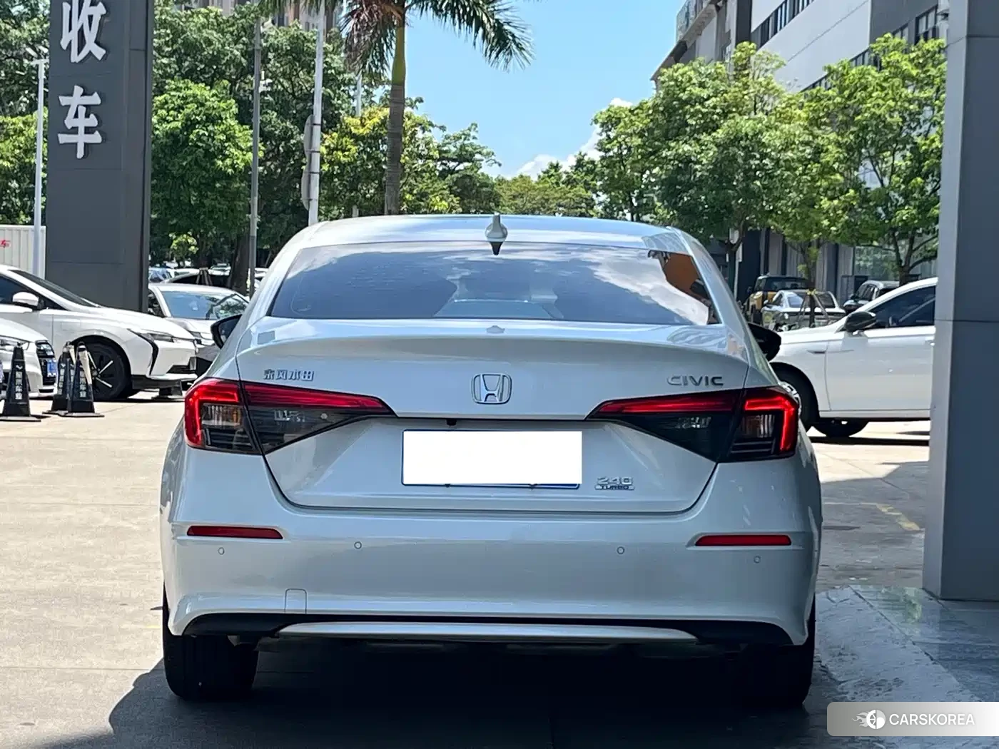 Honda Civic 2023 Белый из Китая, фото 3
