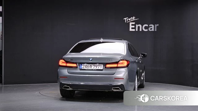 BMW 5 Series (G30) id 4739859 из Кореи 23