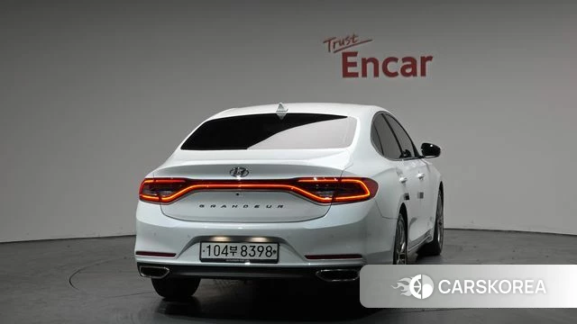 Hyundai Grandeur IG id 3893613 из Кореи 13