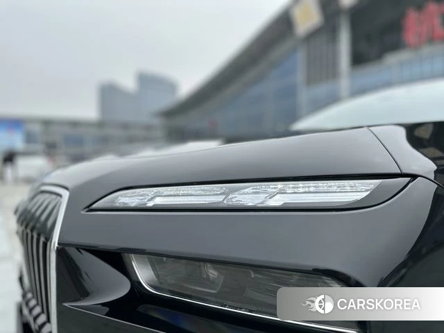 BMW 7 series id 4260552 из Китая 23