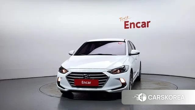 Hyundai Avante AD id 3090983 из Кореи 13