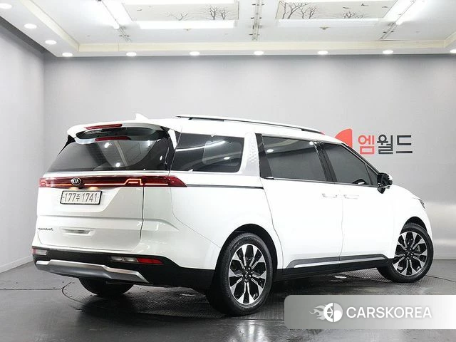 Kia Carnival 4th generation id 4410259 из Кореи 13