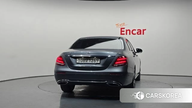 Mercedes-Benz E-Class W213 id 4906779 из Кореи 23
