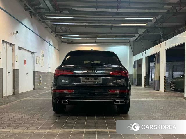 Audi Q5L id 4275483 из Китая 13