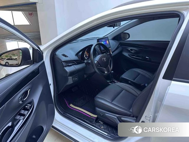 Toyota YARIS L Zhixuan id 4257993 из Китая 13