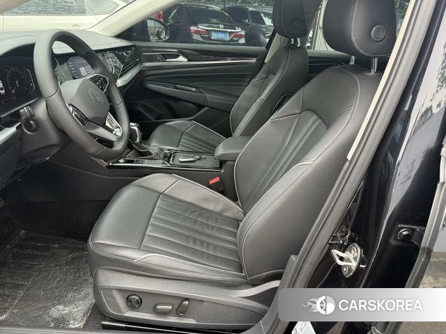 Volkswagen Passat id 4272230 из Китая 7