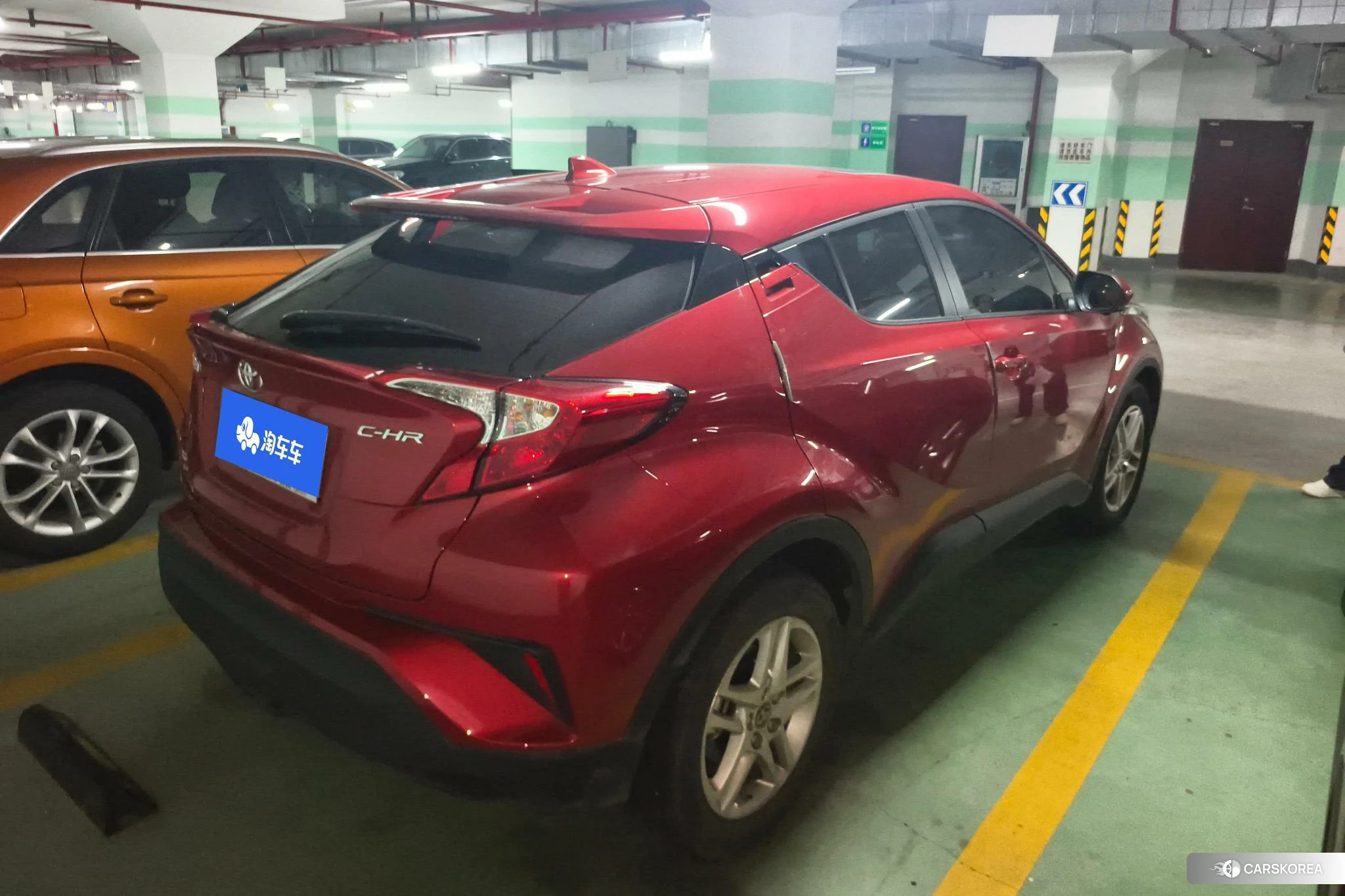 Toyota C-HR id 4437749 из Китая 10