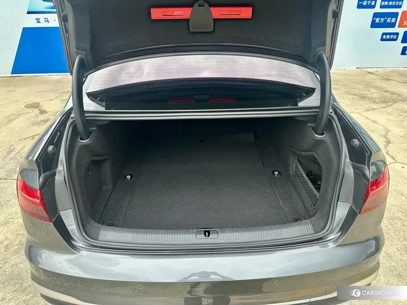 Audi A4L id 4548228 из Китая 12