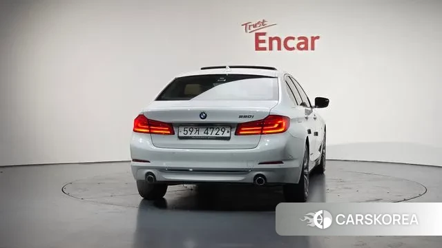 BMW 5 Series (G30) id 3444987 из Кореи 13