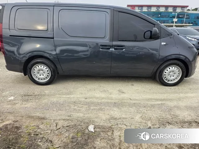 Hyundai Staria id 3306688 из Кореи 10