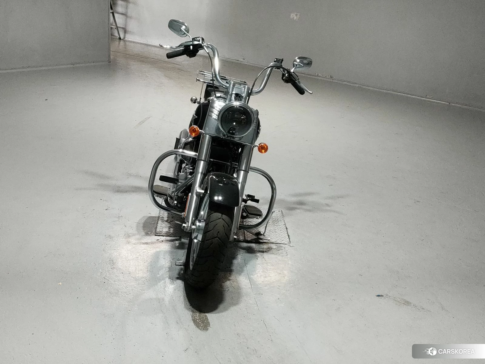 Проданный Harley-Davidson Softail Fat Boy FLSTF 2017 из Японии, фото 3