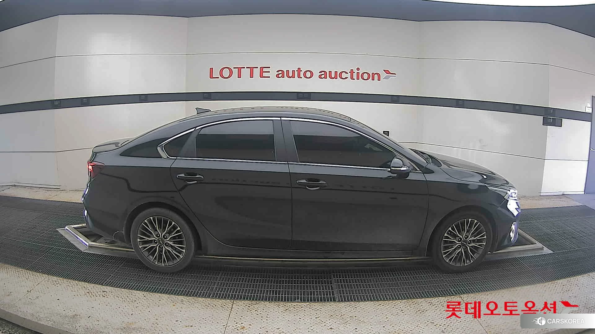 Kia K3 id 4902456 из Кореи 23