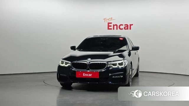 BMW 5 Series (G30) id 3880228 из Кореи 13