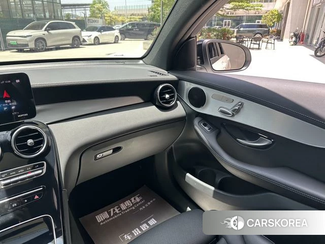 Mercedes-Benz GLC Coupe id 4221759 из Китая 16